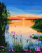 Прекрасный закат над озером