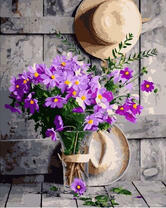 Летний букет и шляпы