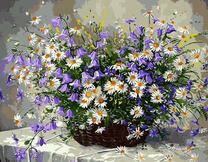 Большой букет колокольчиков с ромашками