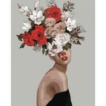 Девушка с букетом роз в голове