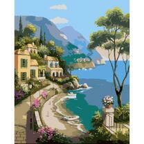 Пейзаж с горами и морем