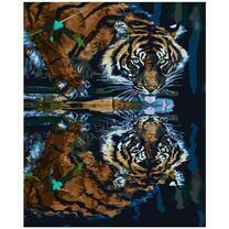 Старый тигр на водопое