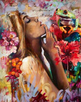 Девушка с лягушкой среди цветов