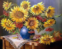 Букет подсолнухов с калиной