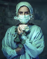 Доктор с розой