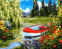 Лодка в заводи с цветущими розами