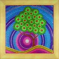 Дерево с красными яблоками