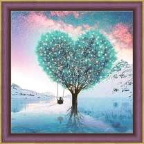 Голубое дерево среди льда