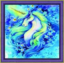 Красивый единорог в синих цветах