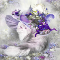 Пушистая кошечка в огромной шляпе