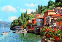 Ярусные домики на берегу моря