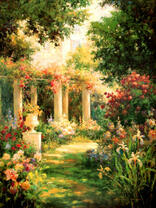 Цветы в зелёной беседке