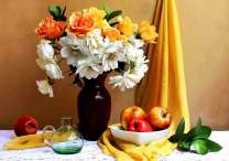 Букетик розочек и яблоки