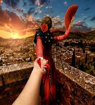 Следуй за мной к солнцу над городом