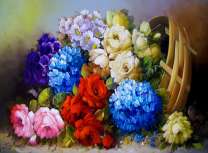 Корзина с букетом из роз и анютиных глазок