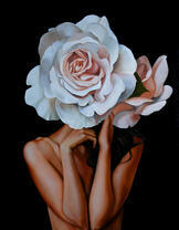 Девушка с розами в мечтах