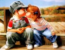 Девочка целует мальчишку