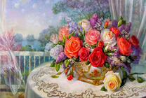 Букет роз на открытой веранде