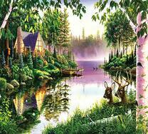 Домик на берегу живописной летней реки