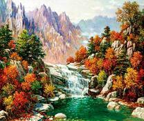 Небольшой водопад в осенних горах