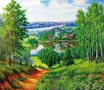 Деревня с церквушкой у летнего озера