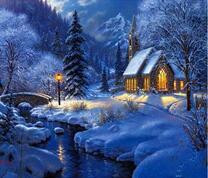 Церковь в ночном горном лесу у реки