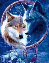 Волк и волчица в ловце снов