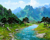 Небольшая река среди гор