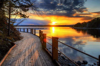 Неимоверный закат над озером