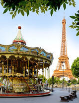 Карусель у Эйфелевой башни