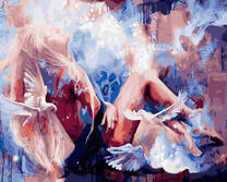 Обнаженная девушка и белые голуби