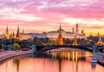 Вид не Кремль в утреннем тумане