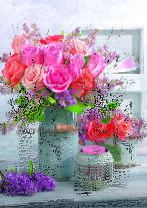 Букет роз, сирень и свечка