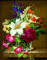 Лилии, розы и полевые цветы в вазе