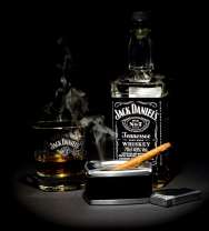 Хороший виски и зажженная сигара