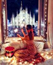 Девушка в ночном Дуомо