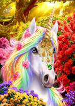 Яркий единорог в цветах