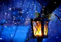 Фонарик в зимней ночи