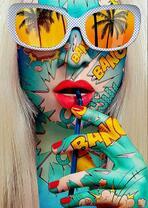 Пляжная девушка