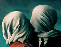 Скрытый поцелуй