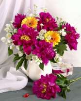 Букет с пионами и герберами