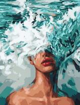 Портрет девушки в воде