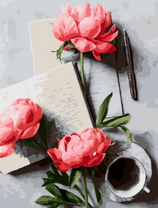 Книга, пионы и кофе