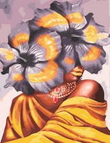 Смуглокожая девушка с большими цветами на голове