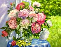 Букет пионов и виноград