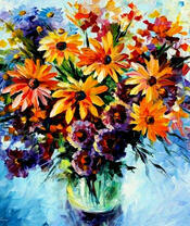 Прозрачная ваза с осенним букетом