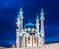 Мечеть Кул Шариф под ночным небом