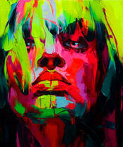 Лицо девушки в ярких красках