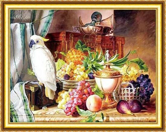 Алмазная мозаика 40x50 Белый попугай на столе с фруктами