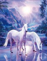 Две белые лошади в лунной ночи